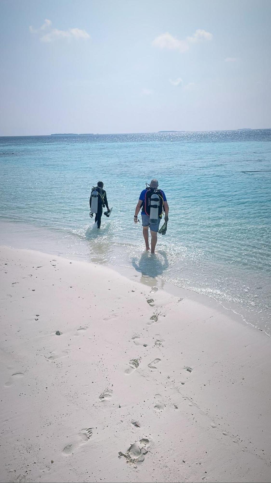 Island Scuba Inn 당게티 외부 사진